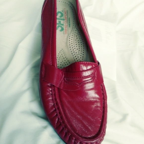 sas shoes red